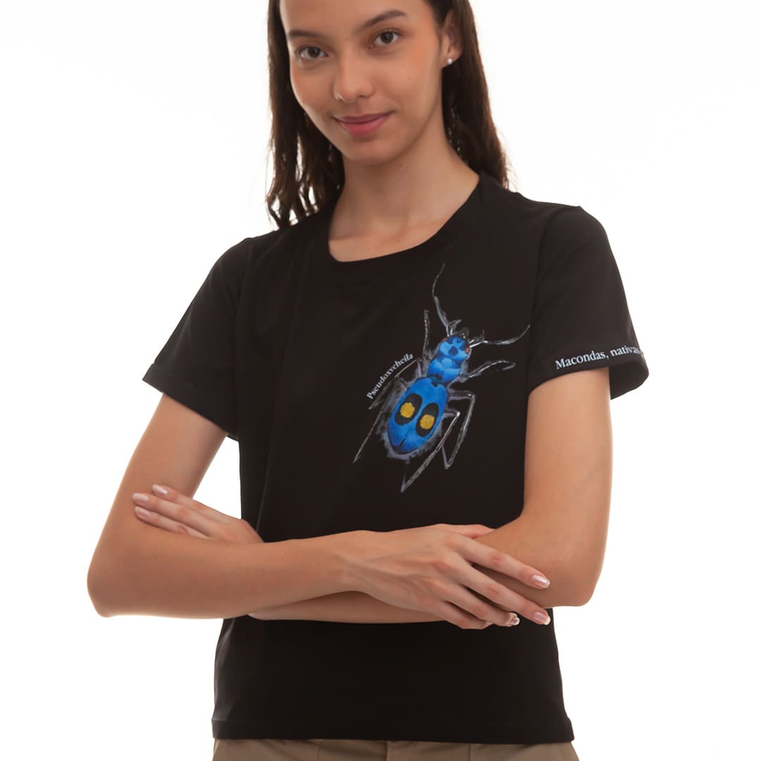 Camiseta Escarabajo Azul con ilustración. Macondas®