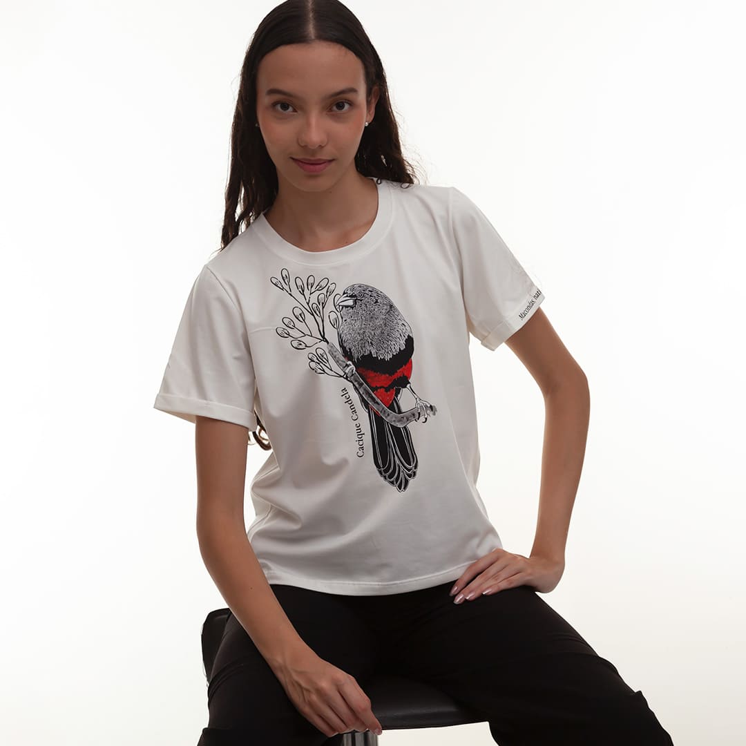 Camiseta Cacique Candela con ilustración. Macondas®