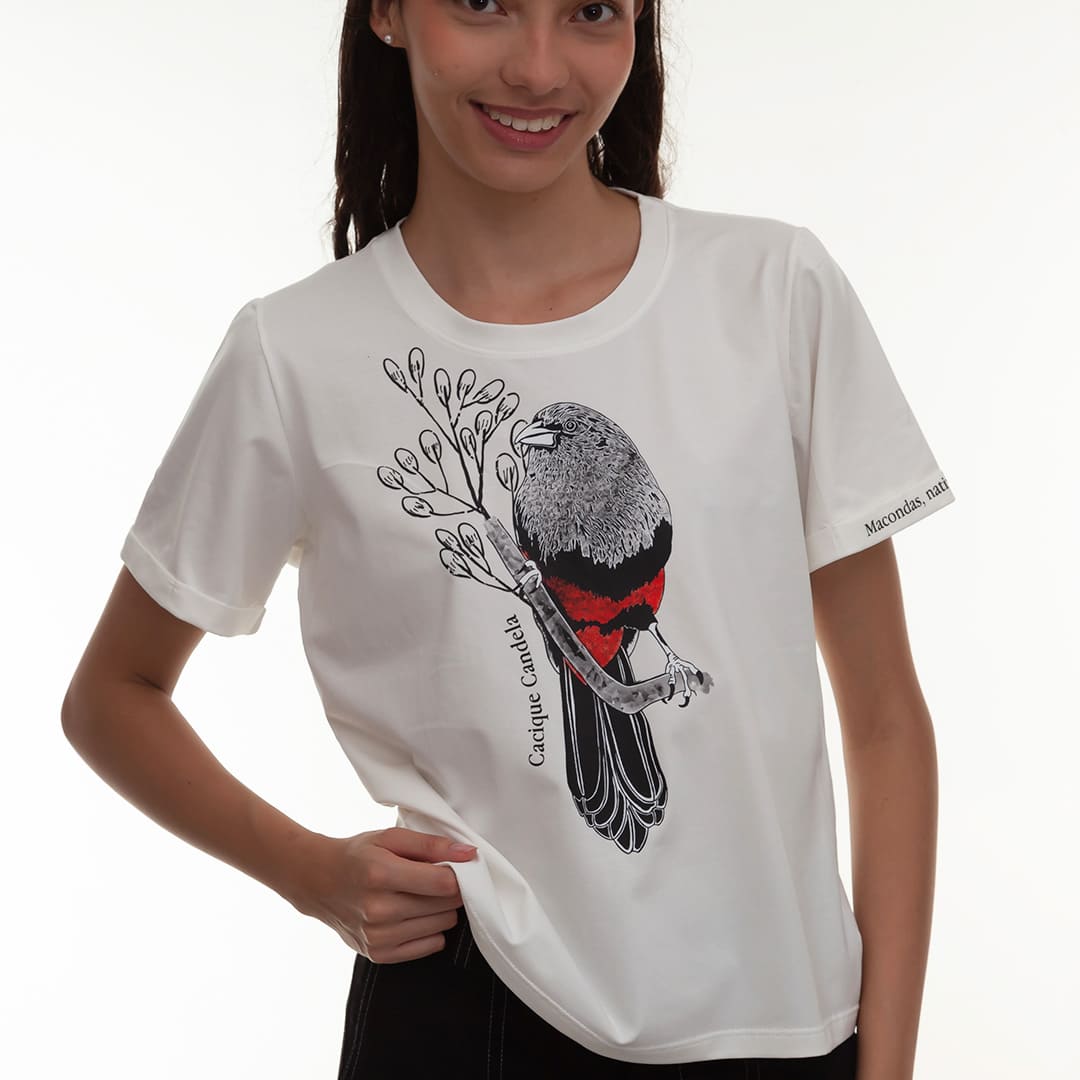 Camiseta Cacique Candela con ilustración. Macondas®