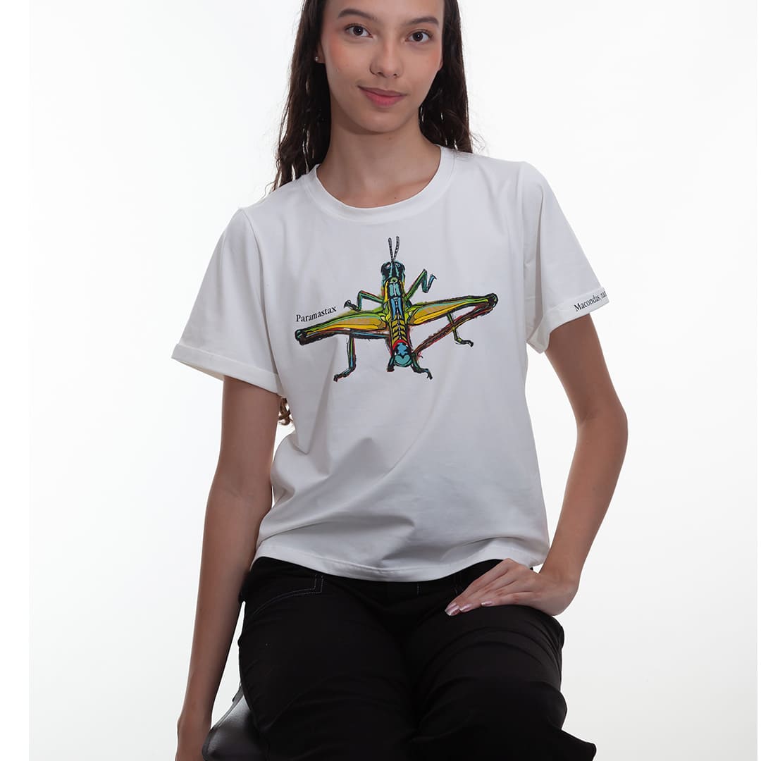 Camiseta Saltamontes Tropical con ilustración. Macondas®