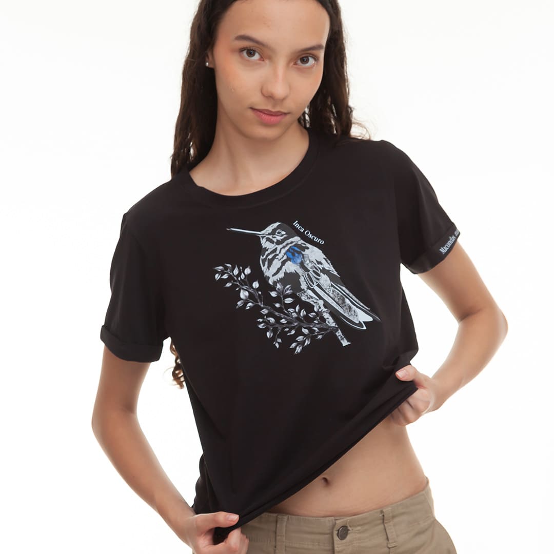 Camiseta Inca Oscuro con ilustración. Macondas®