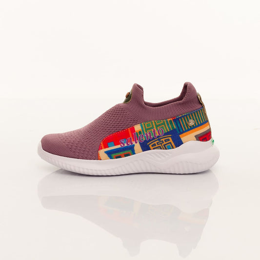 Tenis Treking Salento Quindío colores vibrantes. Macondas