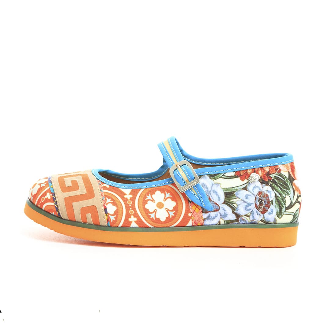 Zapatos planos muy cómodos. hechos por artesanos, Inspirado en las molas Kuna