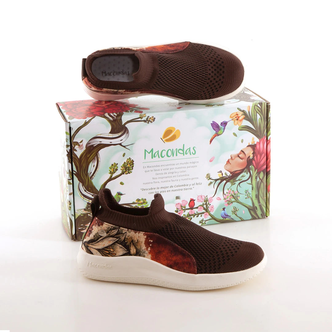 Tenis Flor de la Yuca café. Trekking - Macondas®