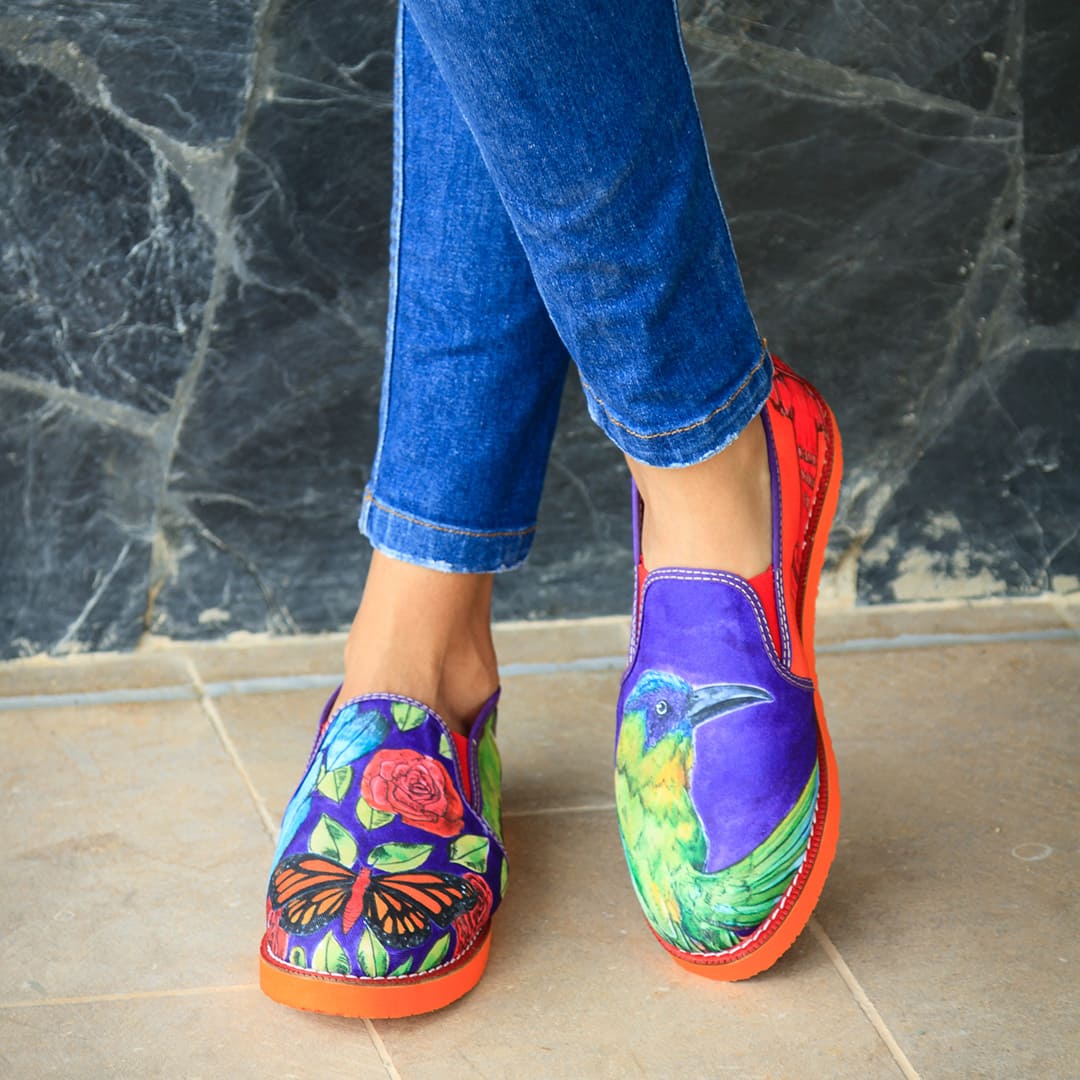 Mocasin con diseño artistico extra confortables.