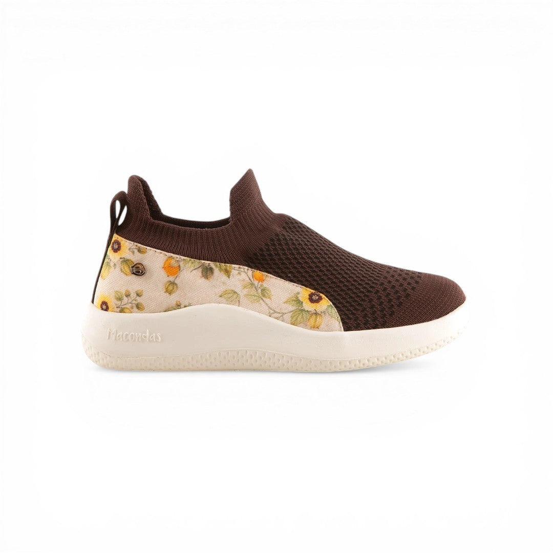 Tenis Flor de la Uchuva café. Trekking - Macondas®