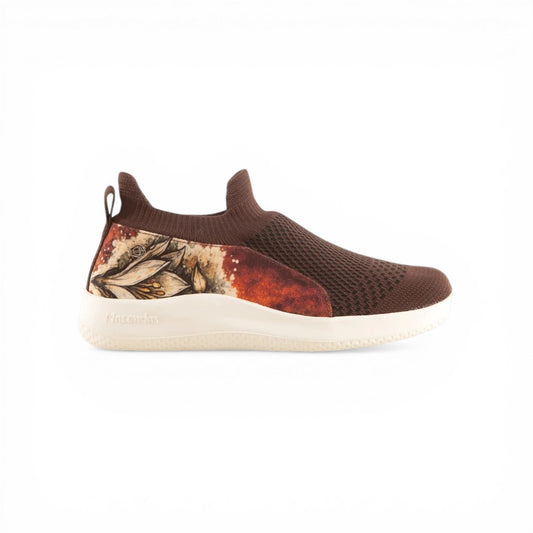 Tenis Flor de la Yuca café. Trekking - Macondas®